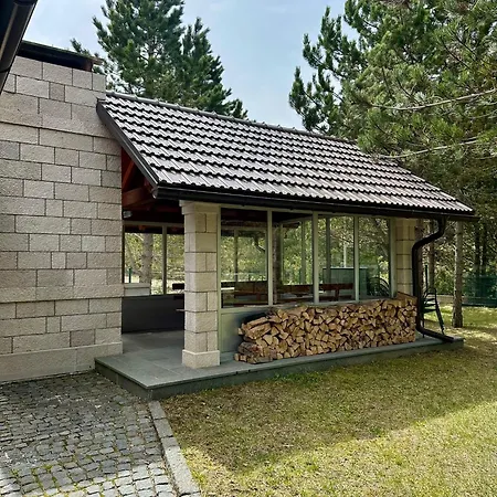 Vikendica Leko * Rudo Polje