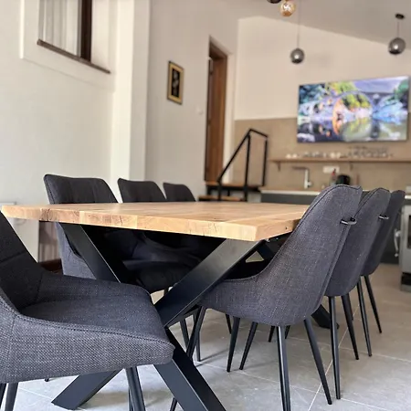 Casa de Férias Vikendica Leko *